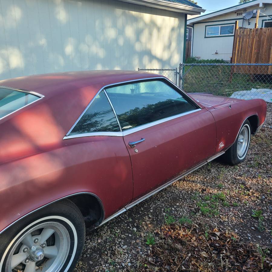 Buick-riviera-1967-5