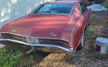 Buick-riviera-1967-6