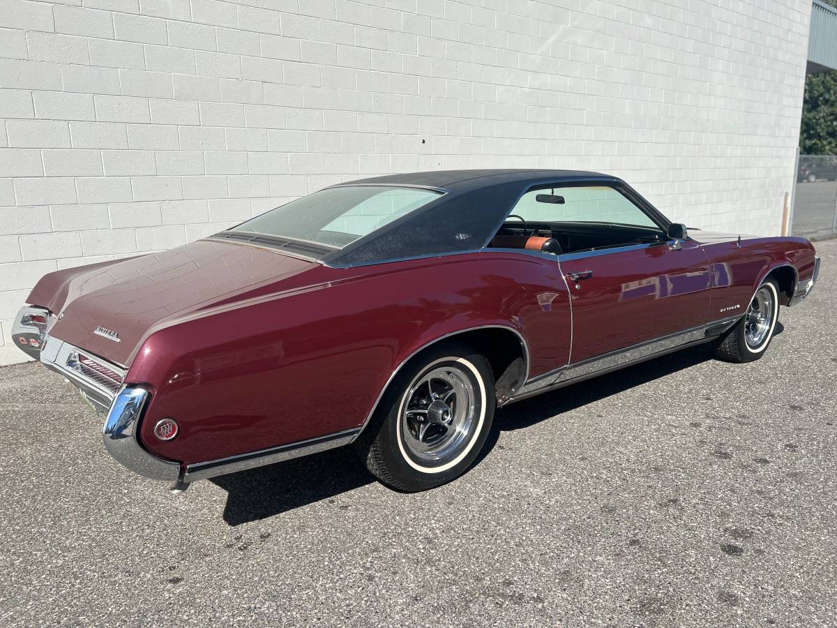 Buick-riviera-1968-red-14