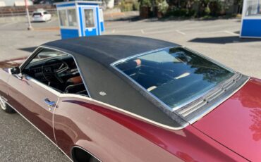 Buick-riviera-1968-red-17