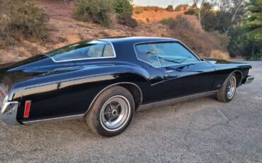 Buick-riviera-1973-black-11