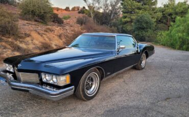 Buick-riviera-1973-black
