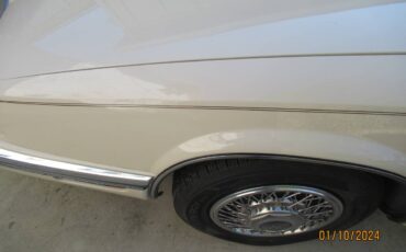 Buick-riviera-1991-13