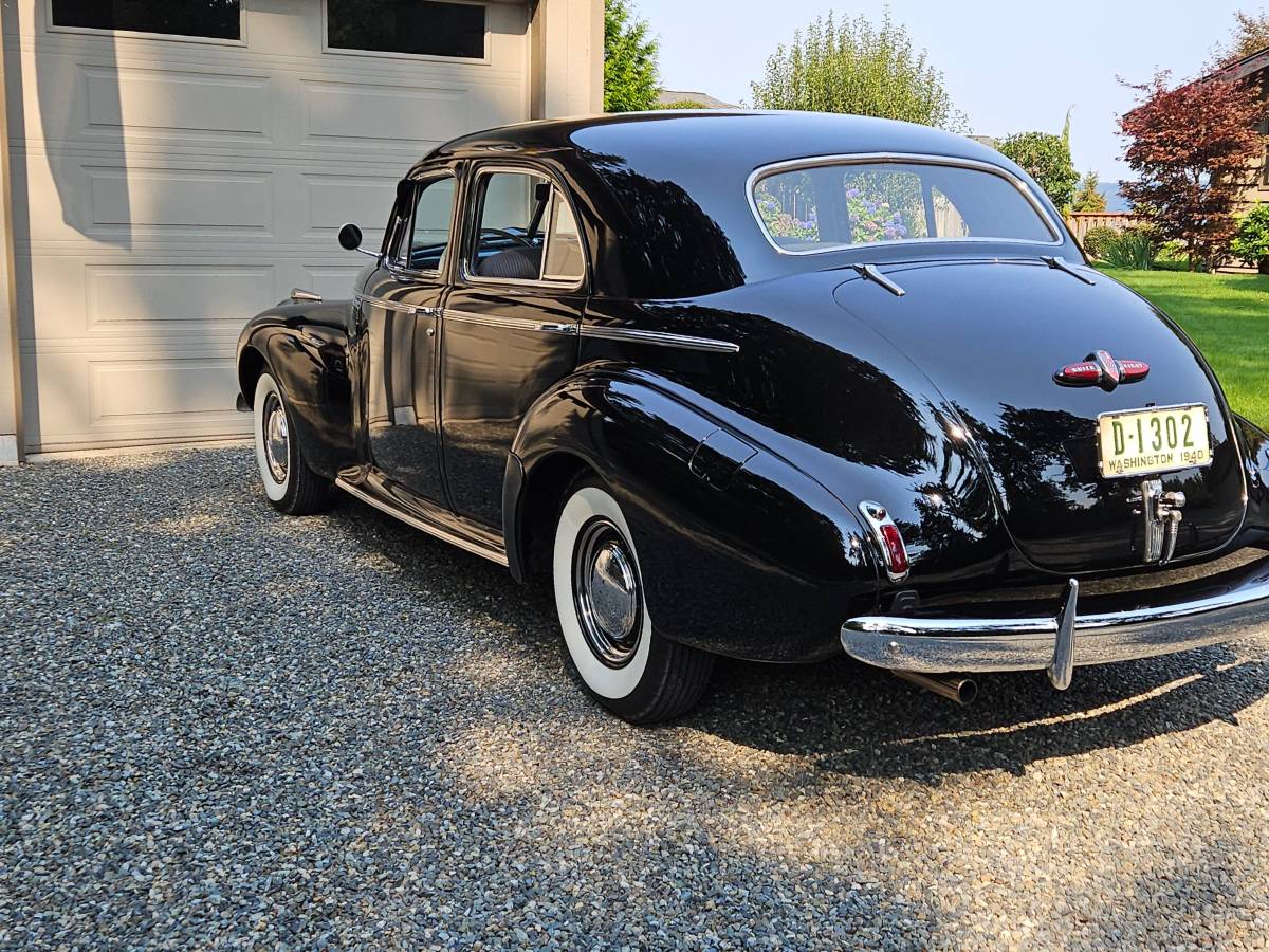 Buick-roadmaster-1940-black-2