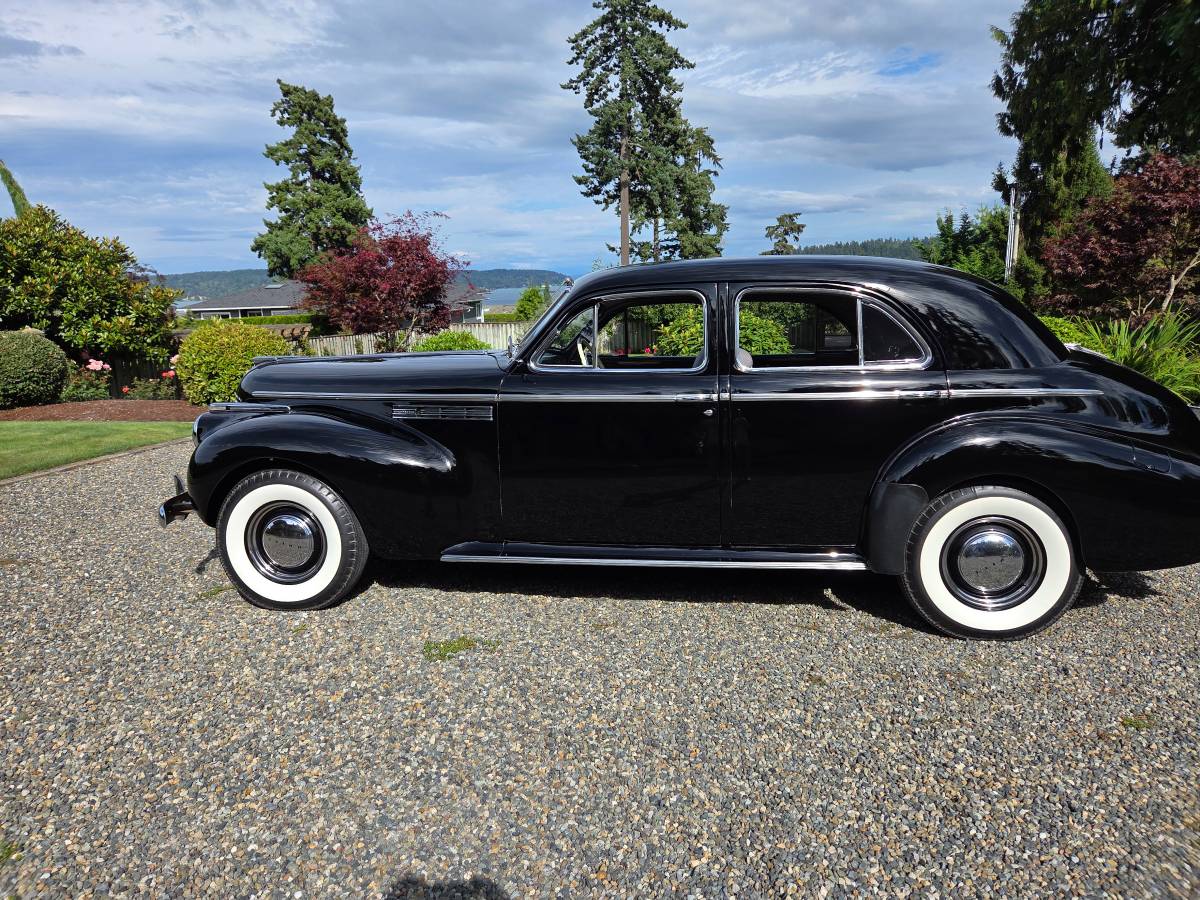 Buick-roadmaster-1940-black-4