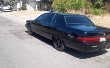 Buick-roadmaster-1993-8