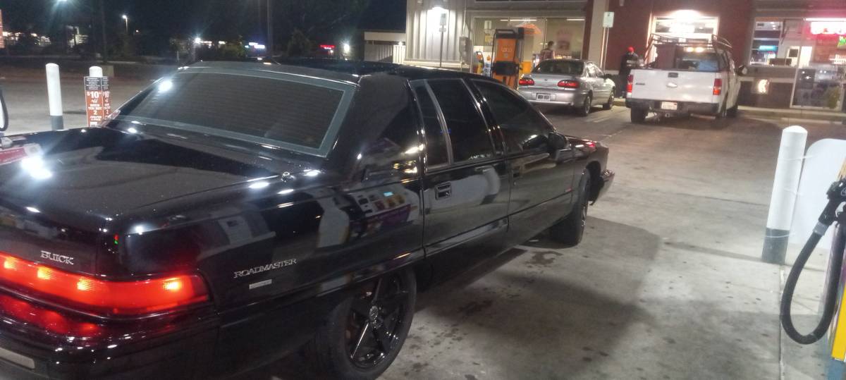 Buick-roadmaster-1993-9