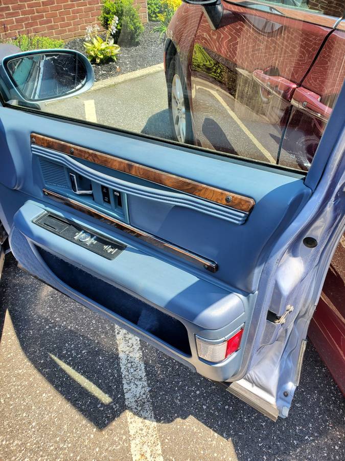Buick-roadmaster-1995-blue-11