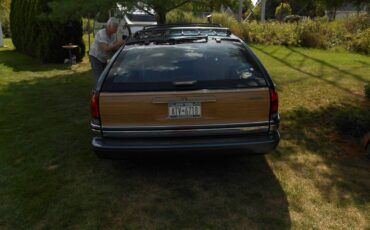 Buick-roadmaster-estate-wagon-1994-1