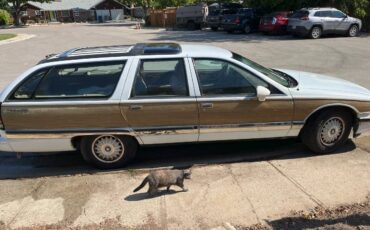 Buick-roadmaster-estate-wagon-1994-white-2