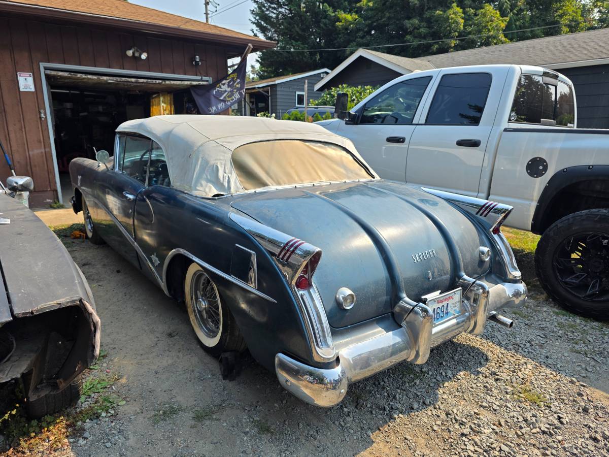 Buick-skylark-1954-13