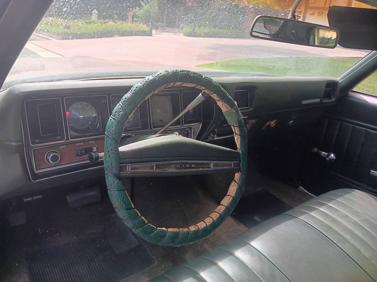 Buick-skylark-1971-green-1