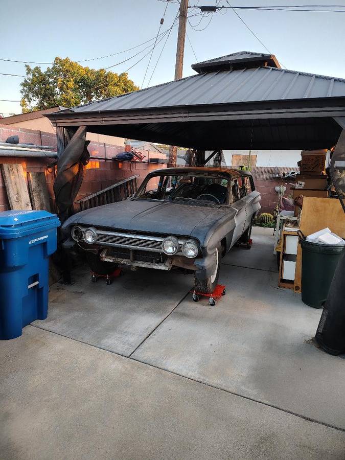Buick-skylark-special-wagon-1962-1