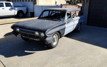 Buick-skylark-special-wagon-1962-2