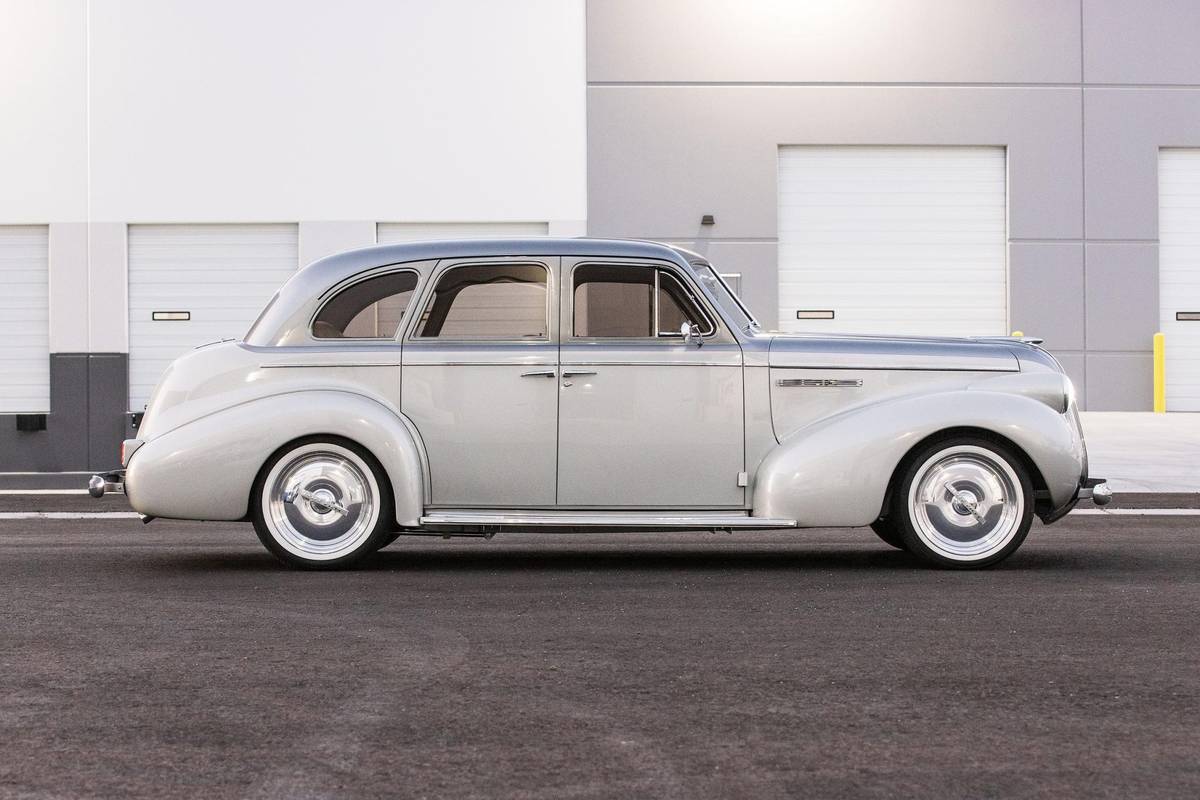Buick-special-1939-grey-3