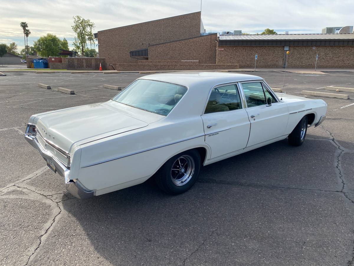 Buick-special-1966-white-2
