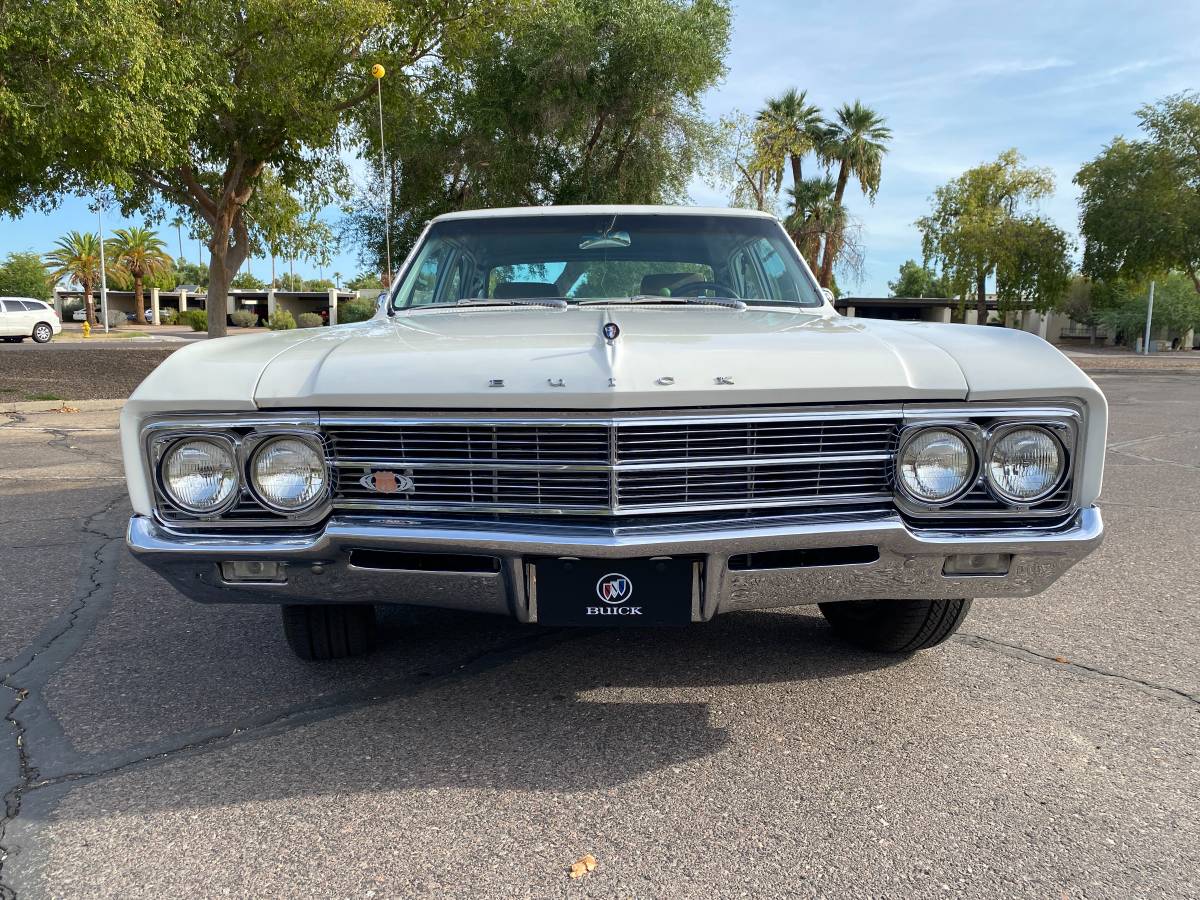 Buick-special-1966-white-5