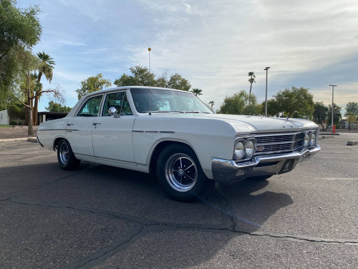 Buick-special-1966-white