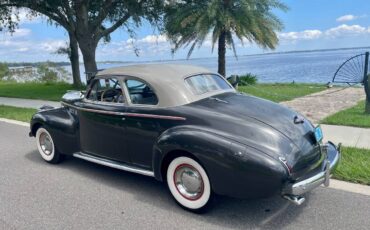 Buick-super-1940-grey-22
