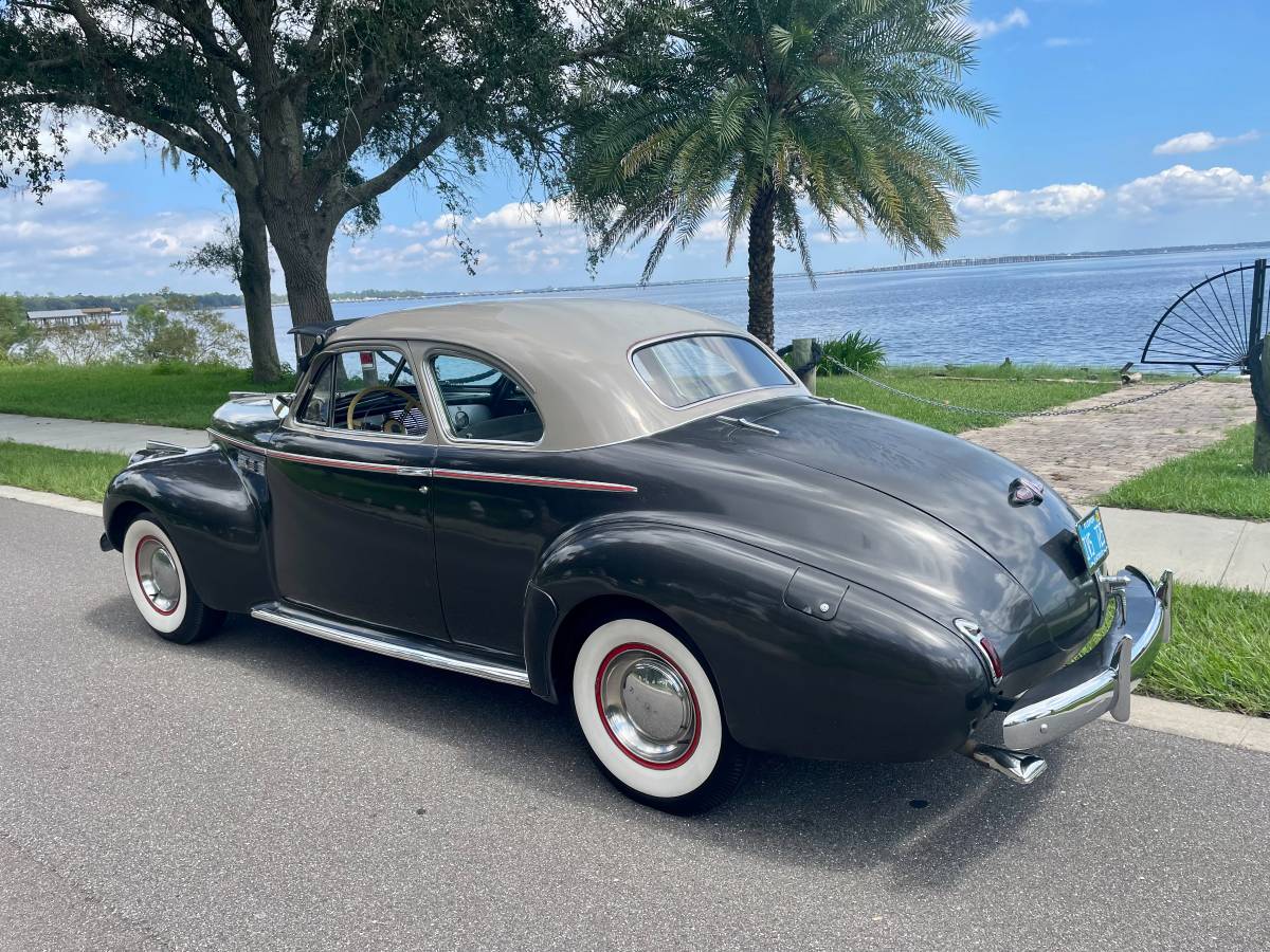 Buick-super-1940-grey-22