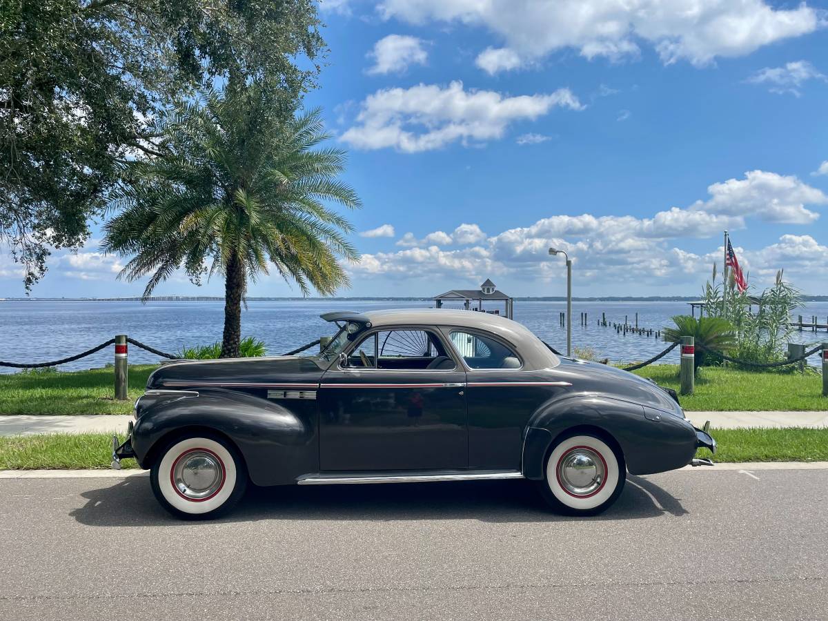 Buick-super-1940-grey-23
