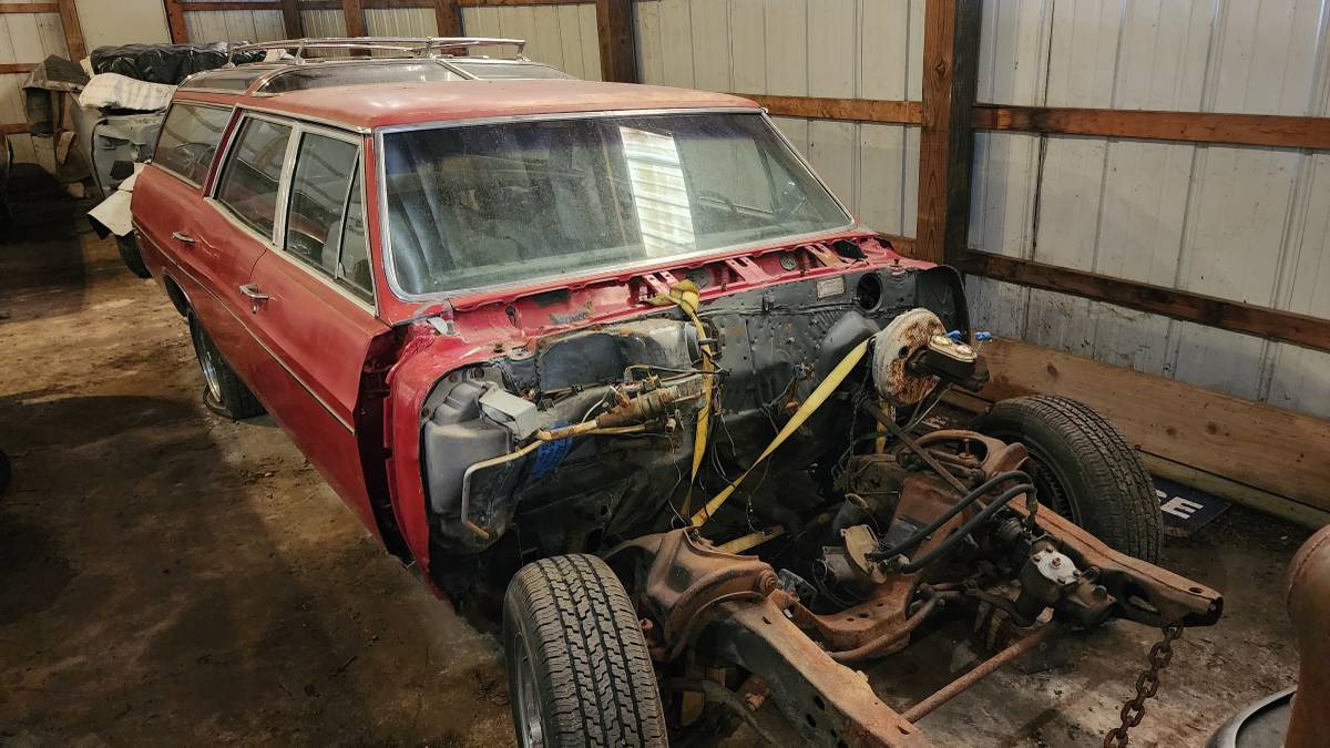 Buick-wagon-1967-red