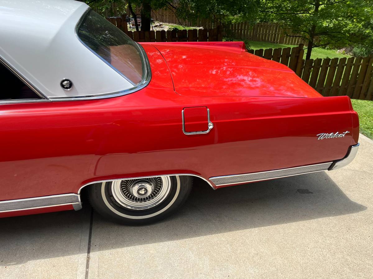 Buick-wildcat-1964-red-2