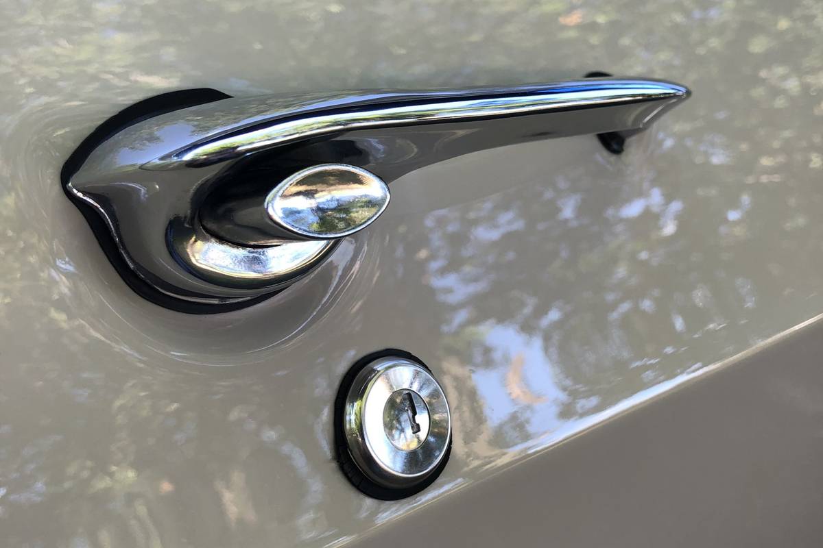 Buick-wildcat-1966-18