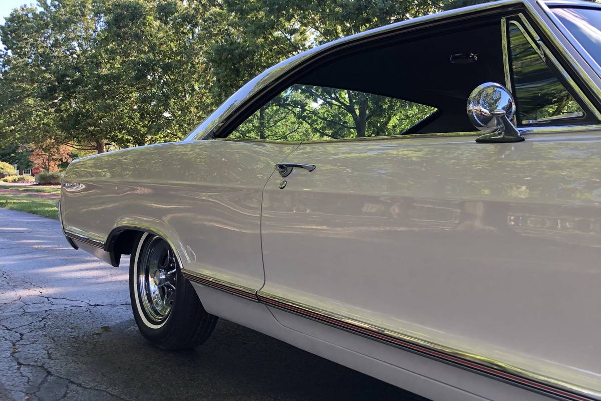 Buick-wildcat-1966-20