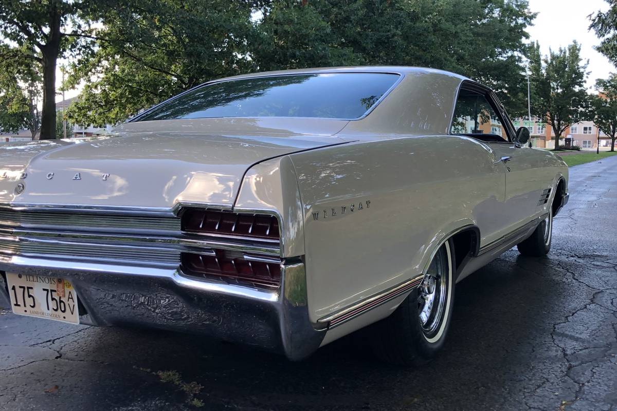 Buick-wildcat-1966-8