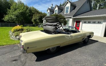 Buick-wildcat-1968-yellow-7
