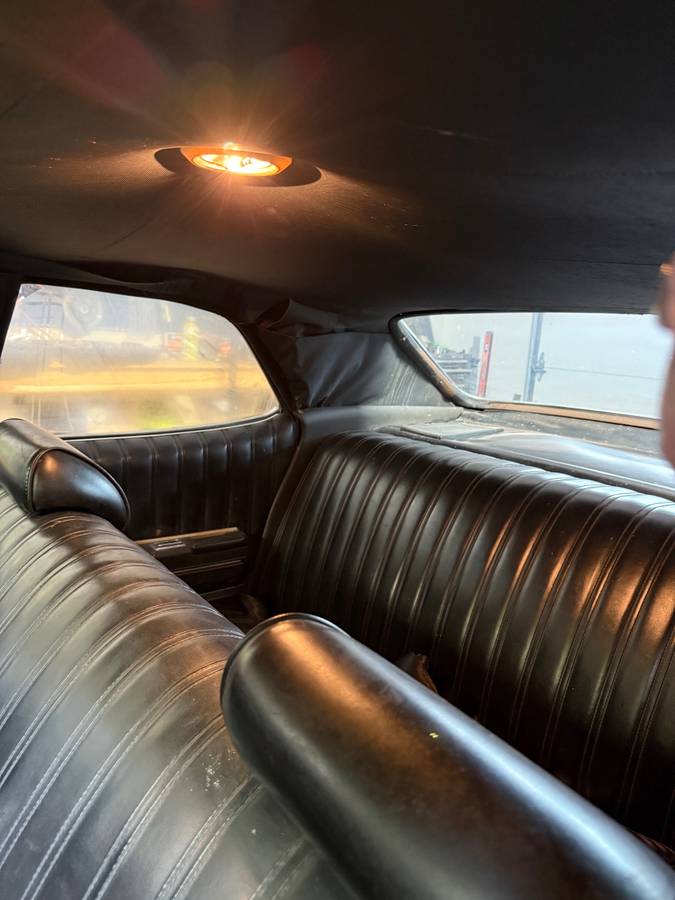 Buick-wildcat-1969-custom-2