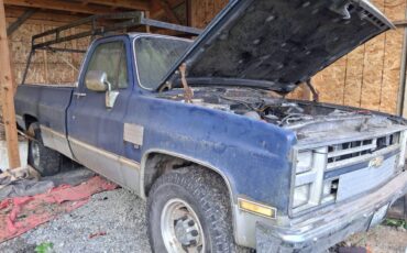 C20-silverado-diesel-1985-blue