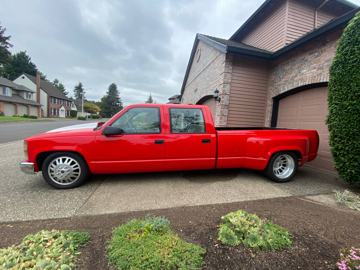 C35-1993-red-2