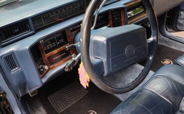 Caddillac-deville-1990-blue-1