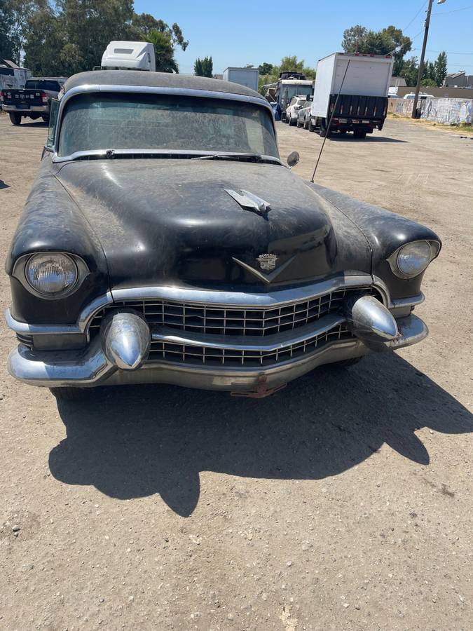 Cadilac-deville-1955-2