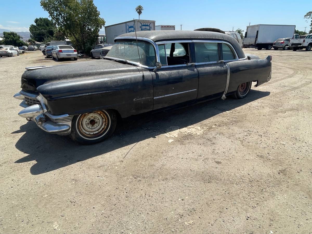 Cadilac-deville-1955-3