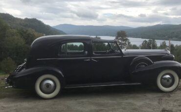 Cadillac-1937-black-23