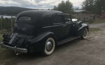 Cadillac-1937-black-3