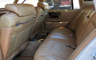 Cadillac-1976-7