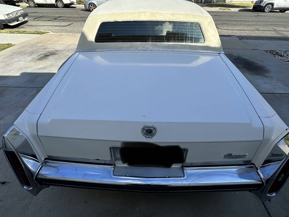 Cadillac-1984-white-5