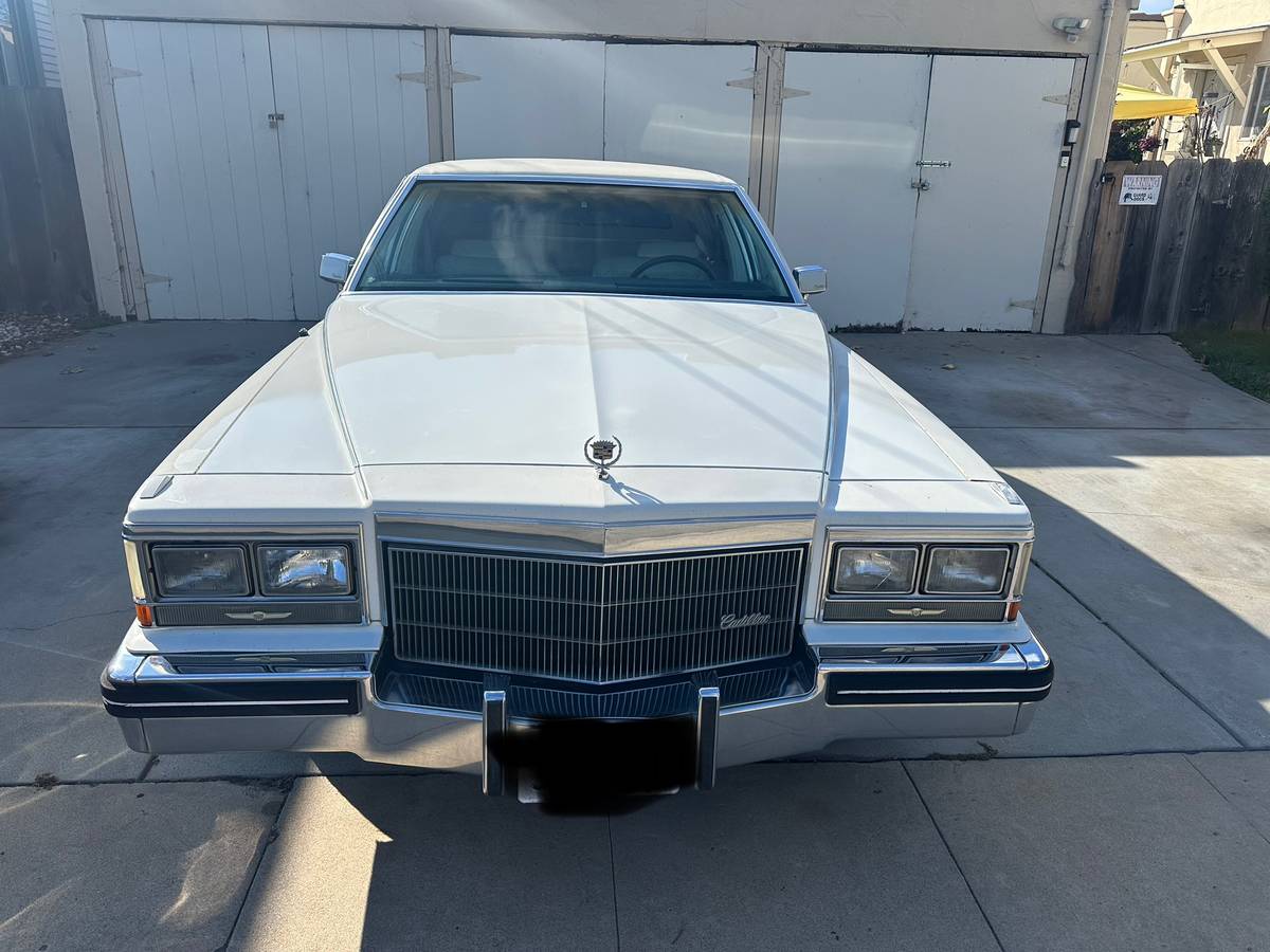 Cadillac-1984-white
