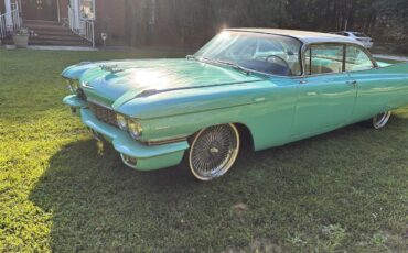 Cadillac-2-dr-coupe-1960-Blue-White-4