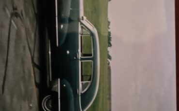Cadillac-62-Sedan-1947