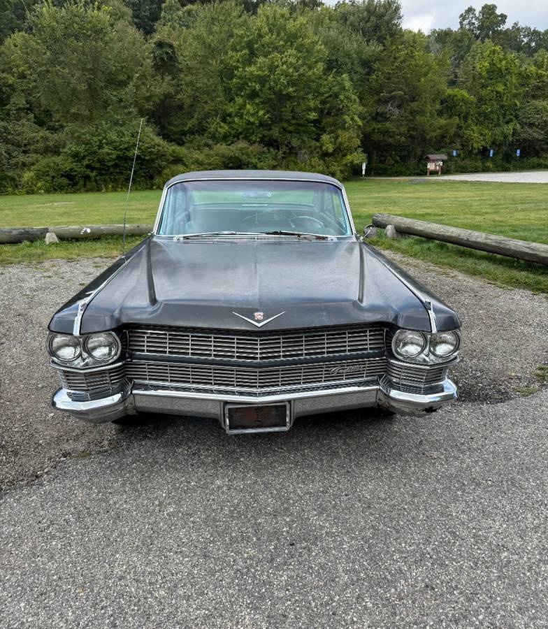Cadillac-62-series-1964-1