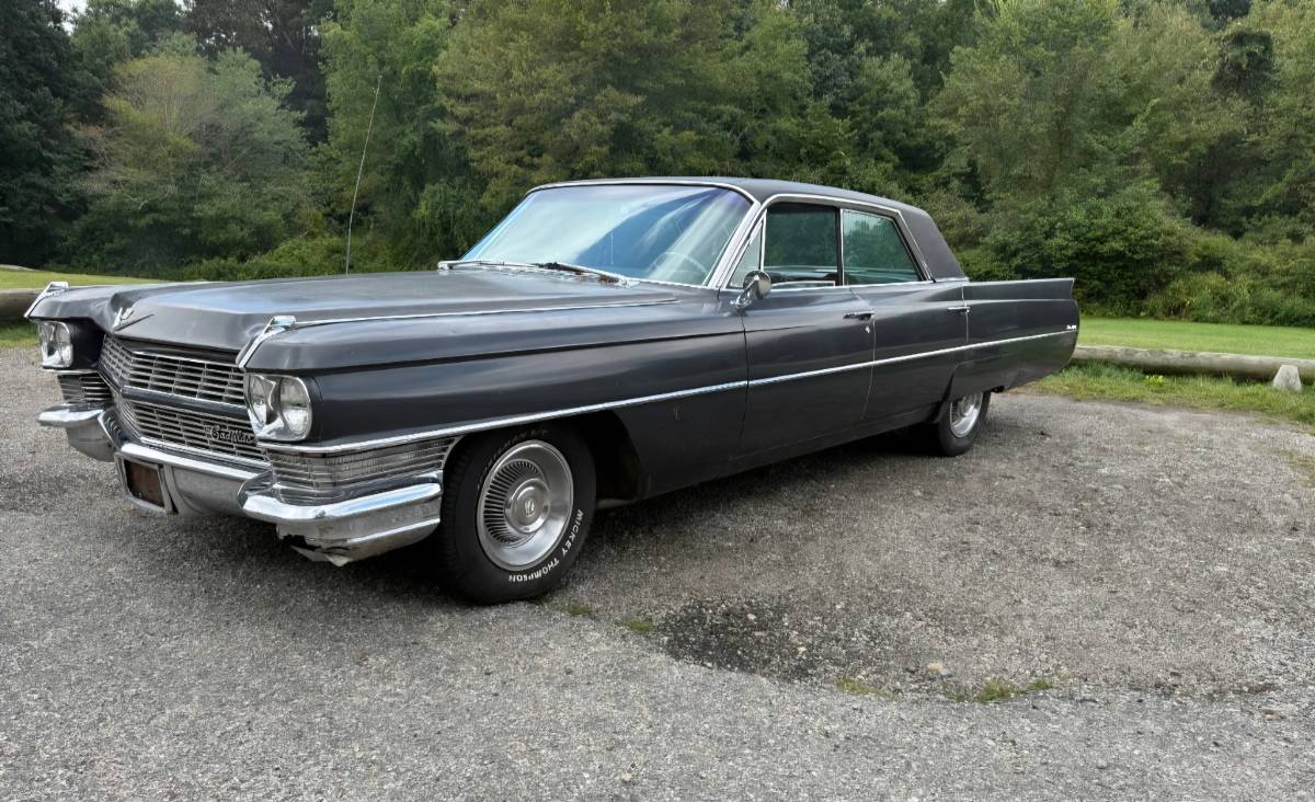 Cadillac-62-series-1964-4