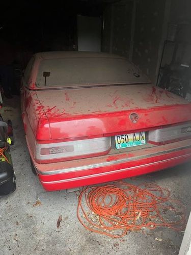 Cadillac-Allante-1988-Red-3
