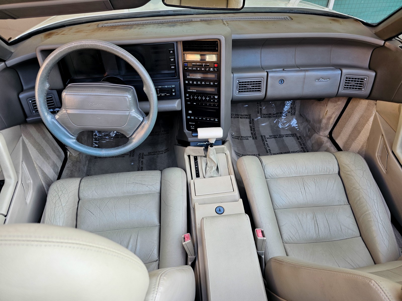 Cadillac-Allante-1991-Convertible-10