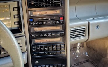 Cadillac-Allante-1991-Convertible-14