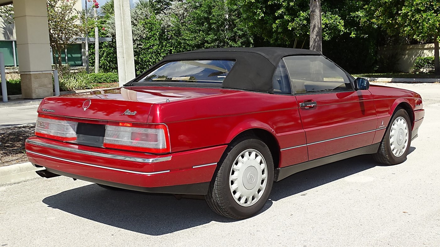 Cadillac-Allante-1993-Convertible-4